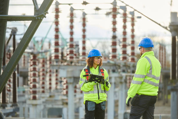 Best Electrical Contractors for Businesses  in Lake Ronkonkoma, NY